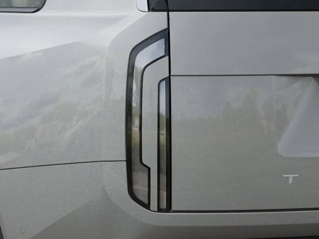 New 2027 Ivory Silver Kia S image 11