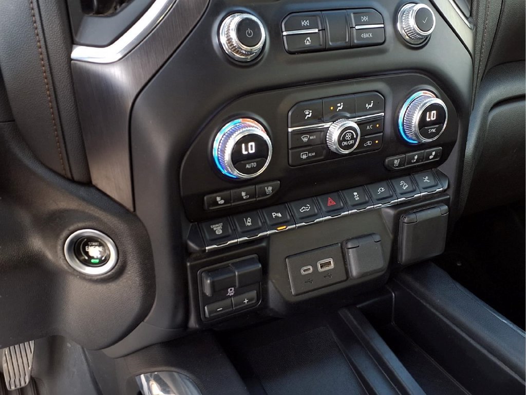 Used 2023 Summit White GMC AT4 image 5