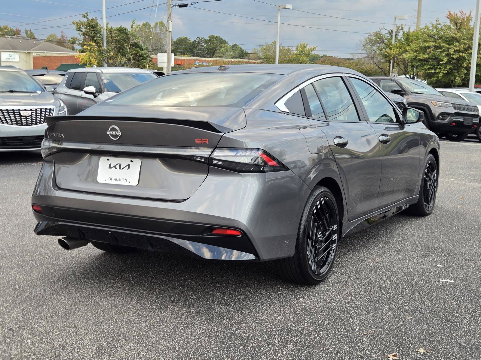 2026 Nissan Sentra SR - Photo 6