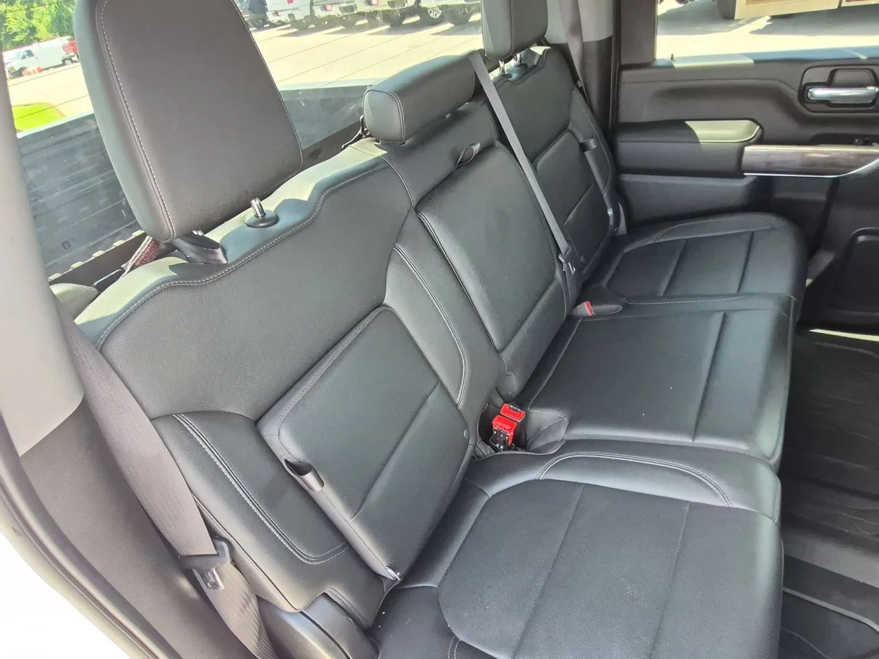Used 2020 SUMMIT WHITE Chevrolet LTZ image 25