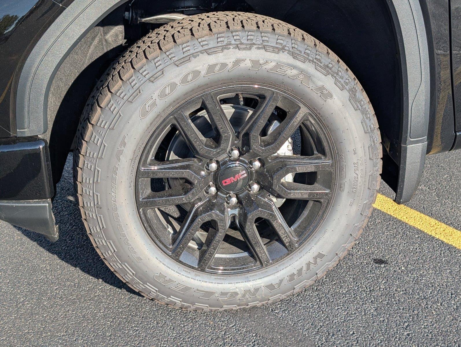 New 2026 Onyx Black GMC Pro image 11