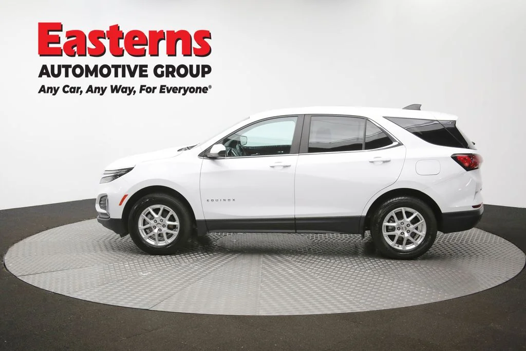 Used 2022 White Chevrolet LT image 59
