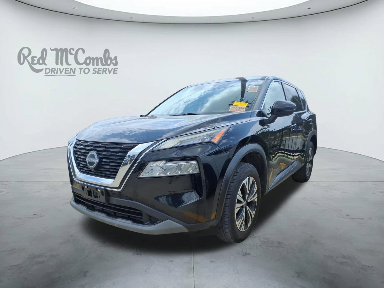 2022 Nissan Rogue SV FWD's photo
