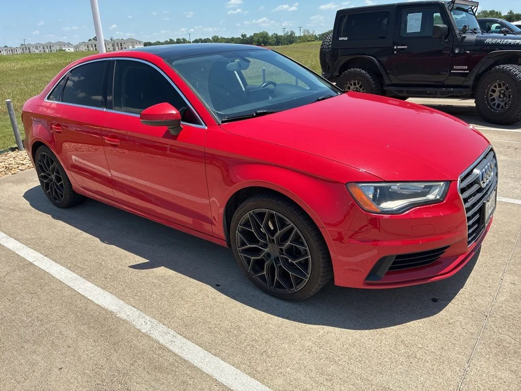 2015 Audi A3 2.0T quattro S tronic Premium Plus's photo