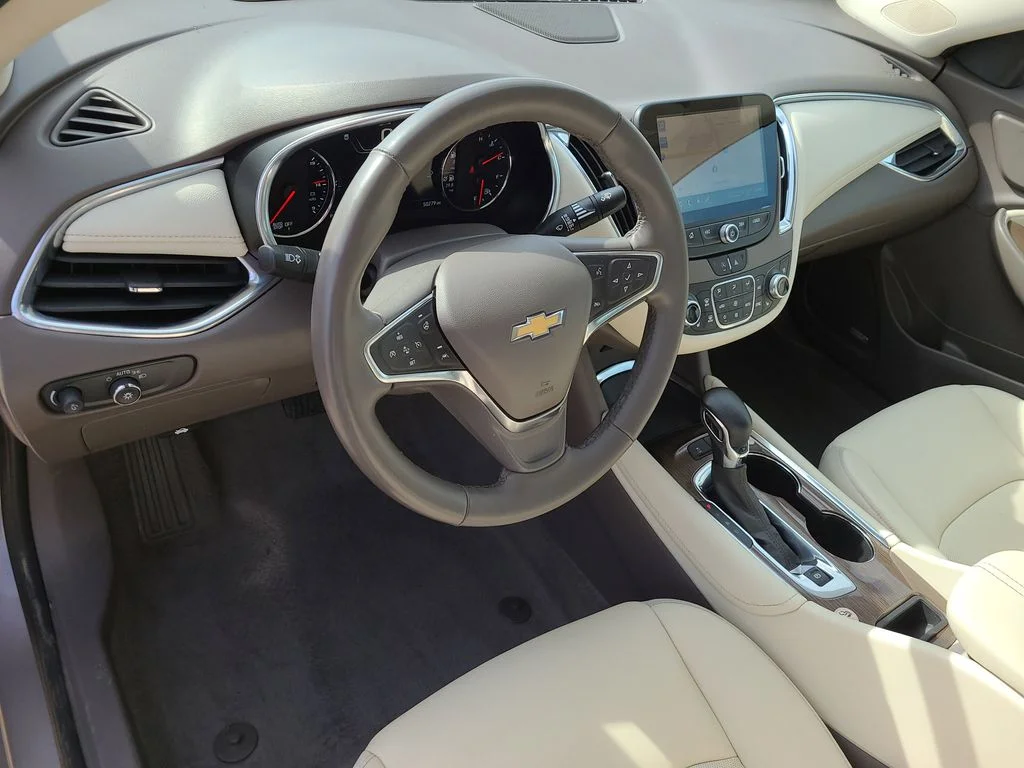 Used 2024 Gray Chevrolet LT image 22