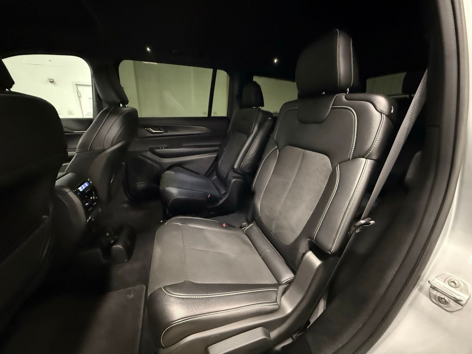 2025 Jeep Grand Cherokee L Altitude - Photo 20