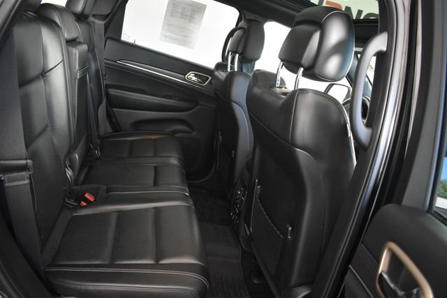 Used 2017 Black Jeep Limited image 20