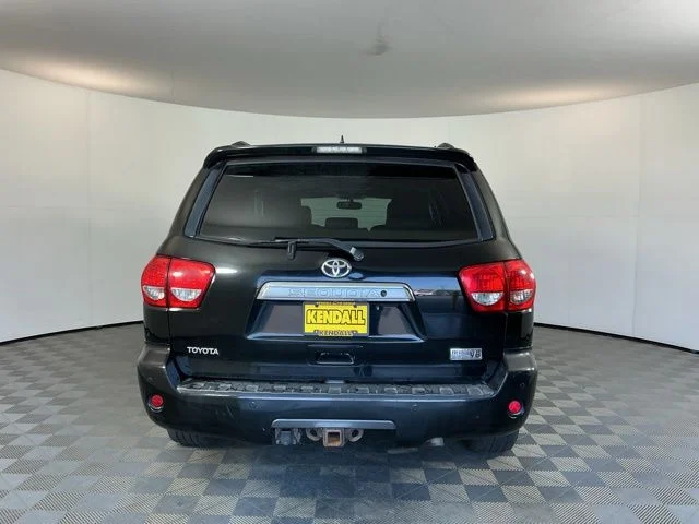Used 2010 Black Toyota Platinum image 5