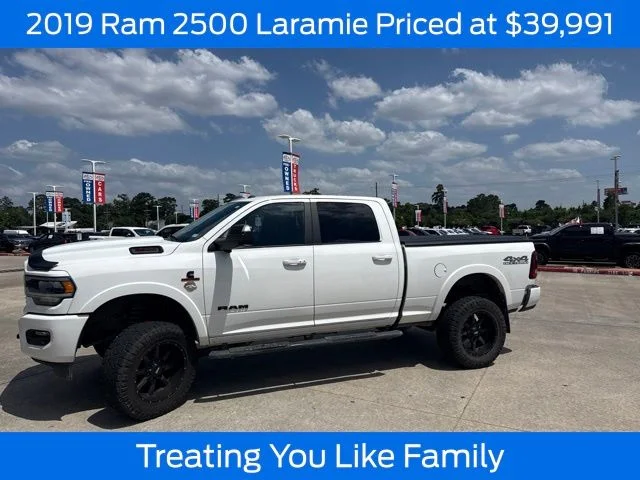 2019 RAM 2500 Laramie 4X4 Crew Cab SWB's photo