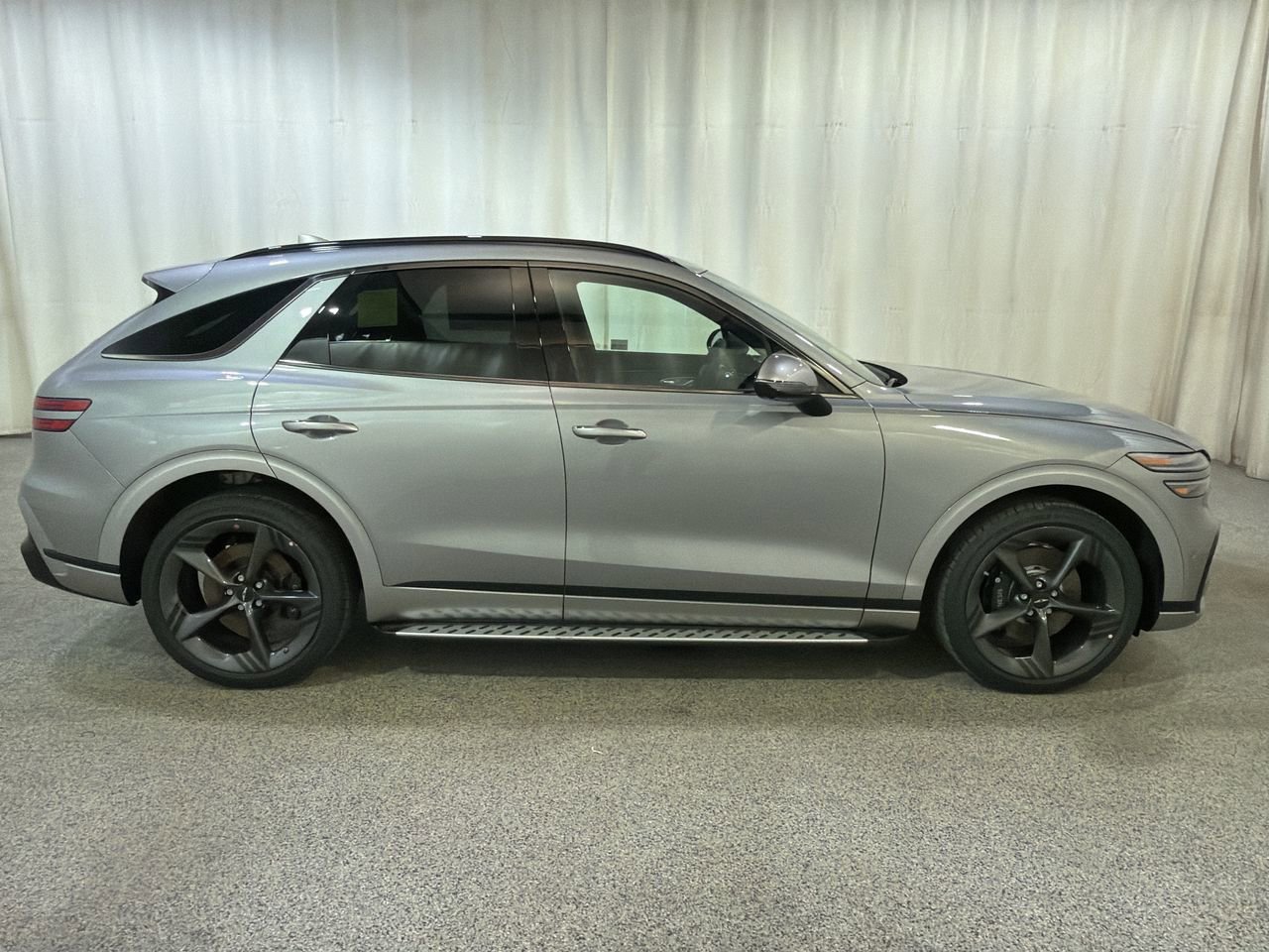 New 2026 Savile Silver Genesis 2.5T SPORT PRESTIGE image 5