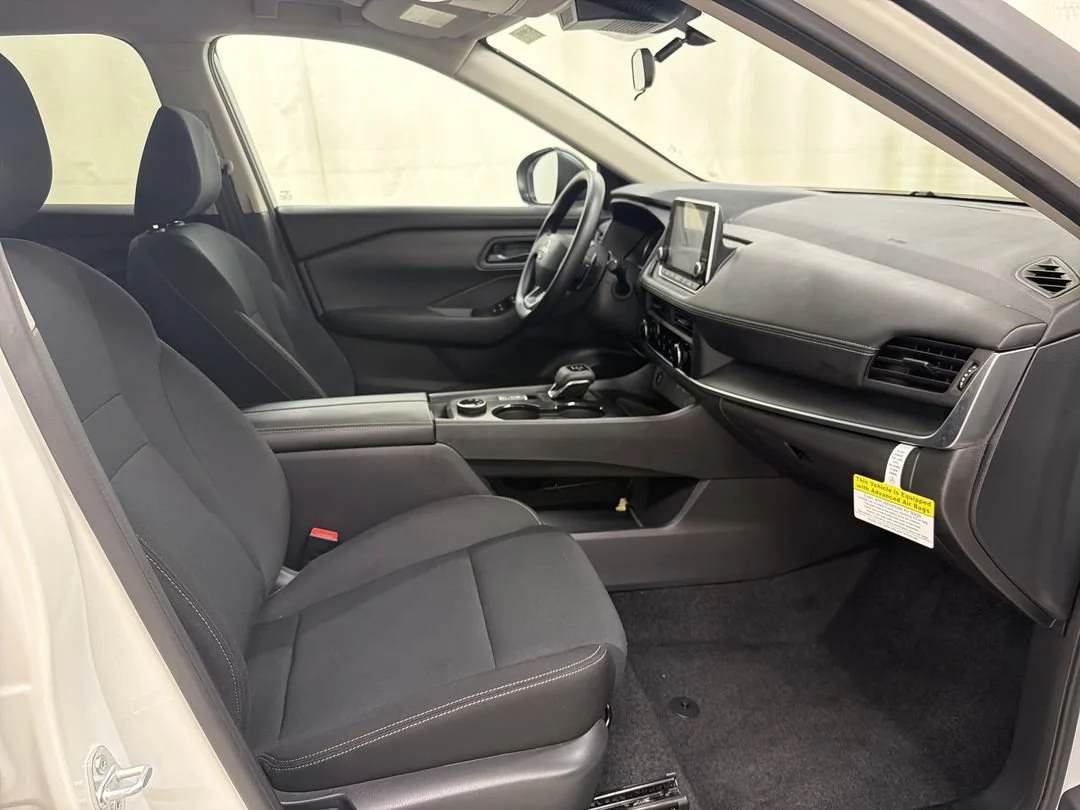 Certified Used 2026 Glacier White Nissan S image 14