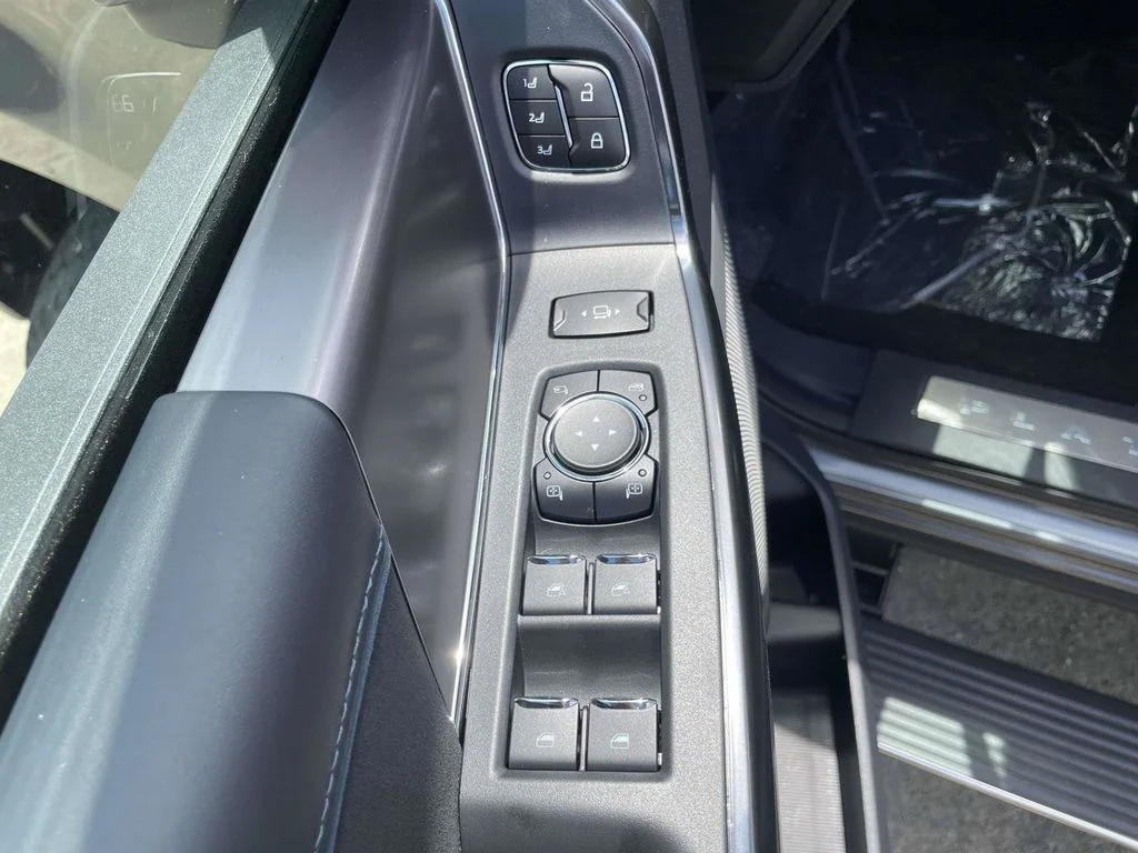New 2026 Carbonized Gray Metallic Ford Platinum image 16