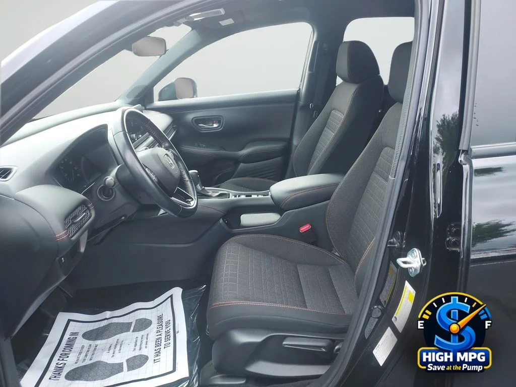 2025 Honda HR-V Sport - Photo 30