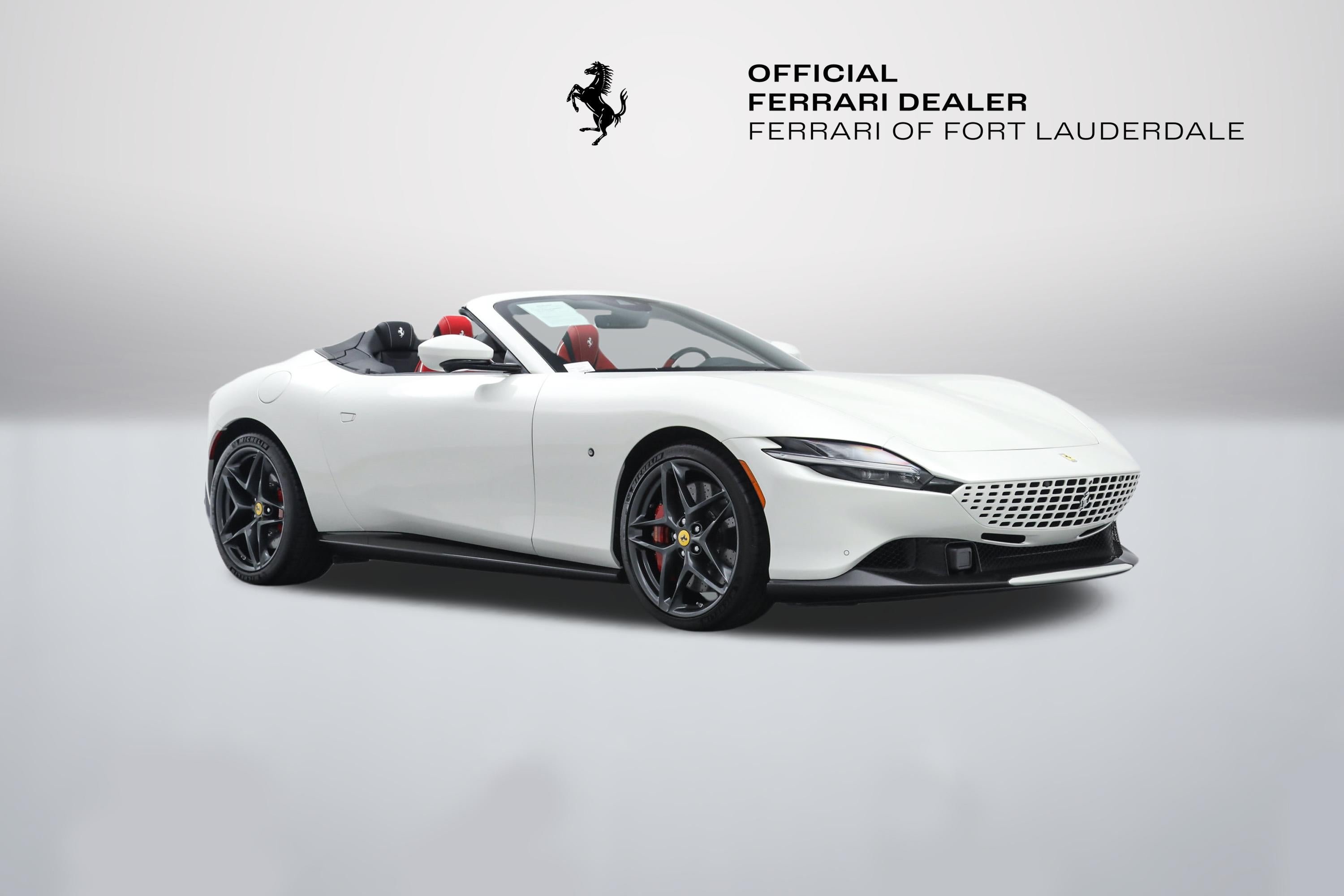 Certified Used 2025 Bianco Italia Ferrari  image 12