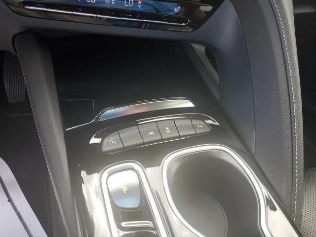 2023 Buick Envision Essence - Photo 26