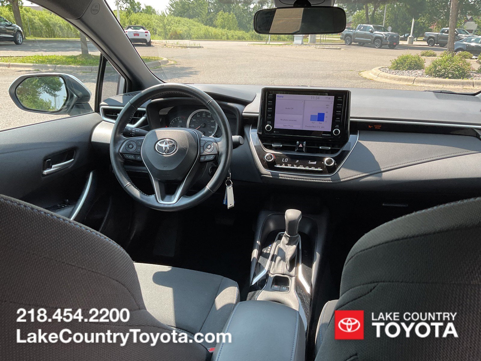 Used 2022 Silver Toyota SE image 18