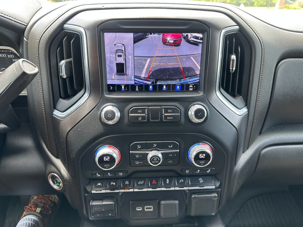 Used 2020 Black GMC AT4 image 20