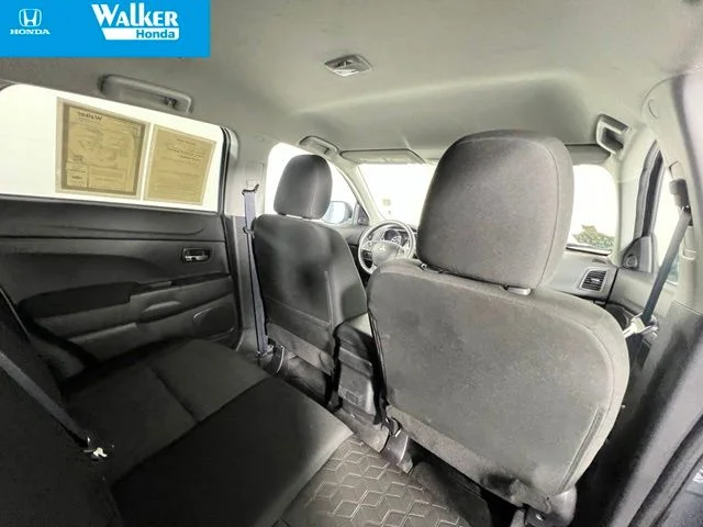 Used 2025 Gray Mitsubishi 2.0 ES image 32