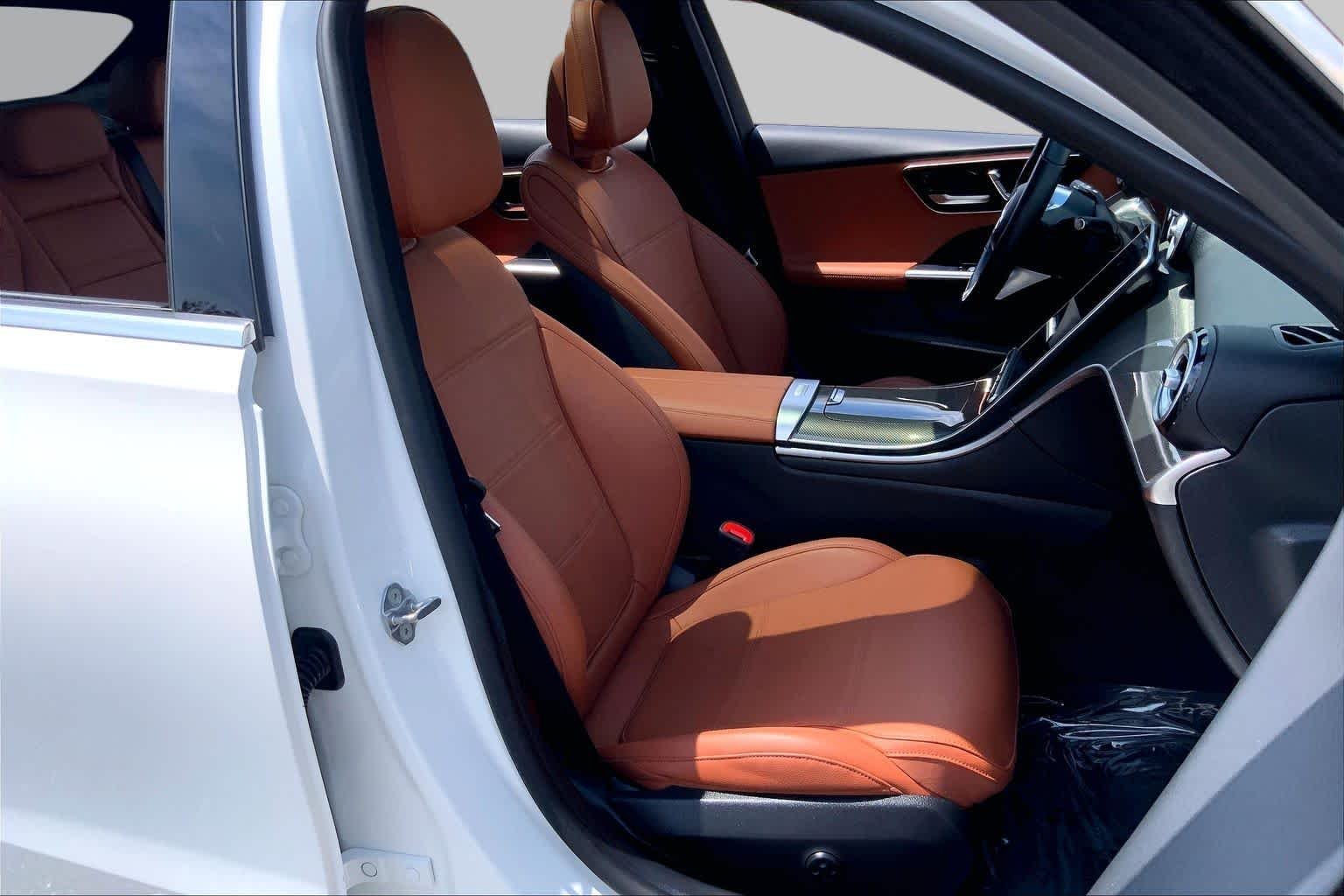 Pre-Owned 2023 Mercedes-Benz C 300