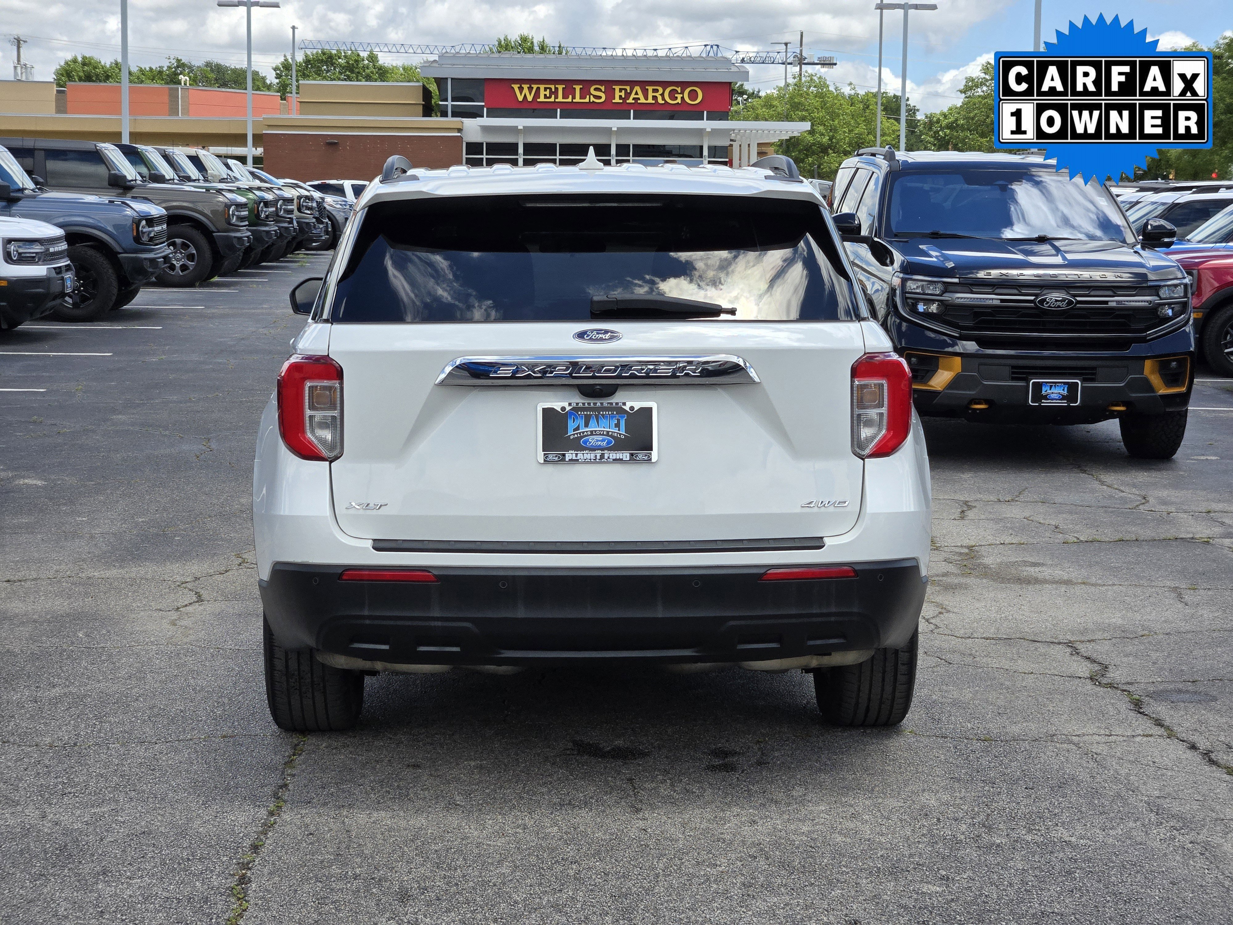 Used 2023 White Metallic Ford XLT image 6