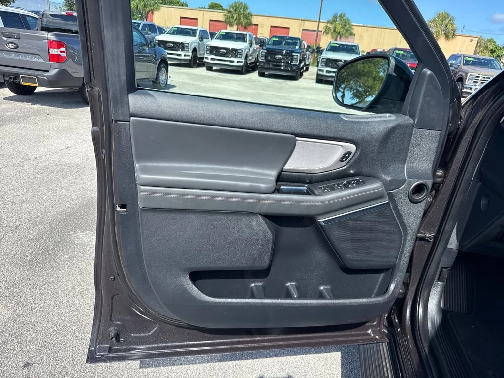 Certified Used 2025 Gray Ford Active image 13