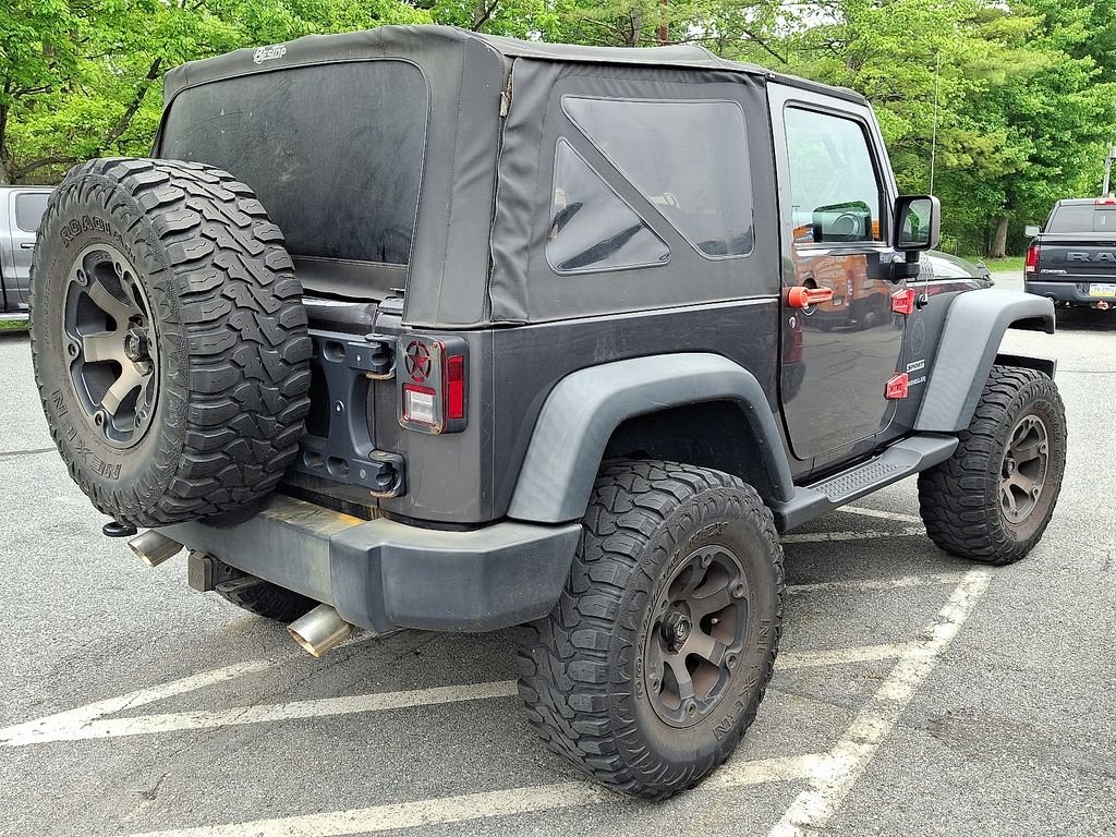 Used 2016 Gray Jeep Sport image 7