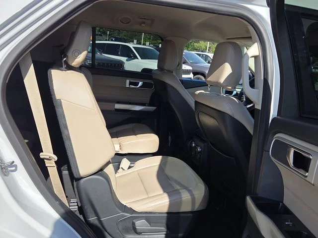 Used 2020 White Ford XLT image 15