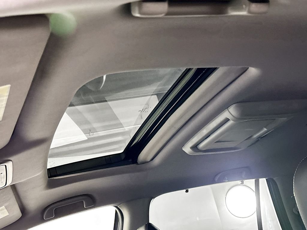 Used 2016 Gray Honda Touring image 18