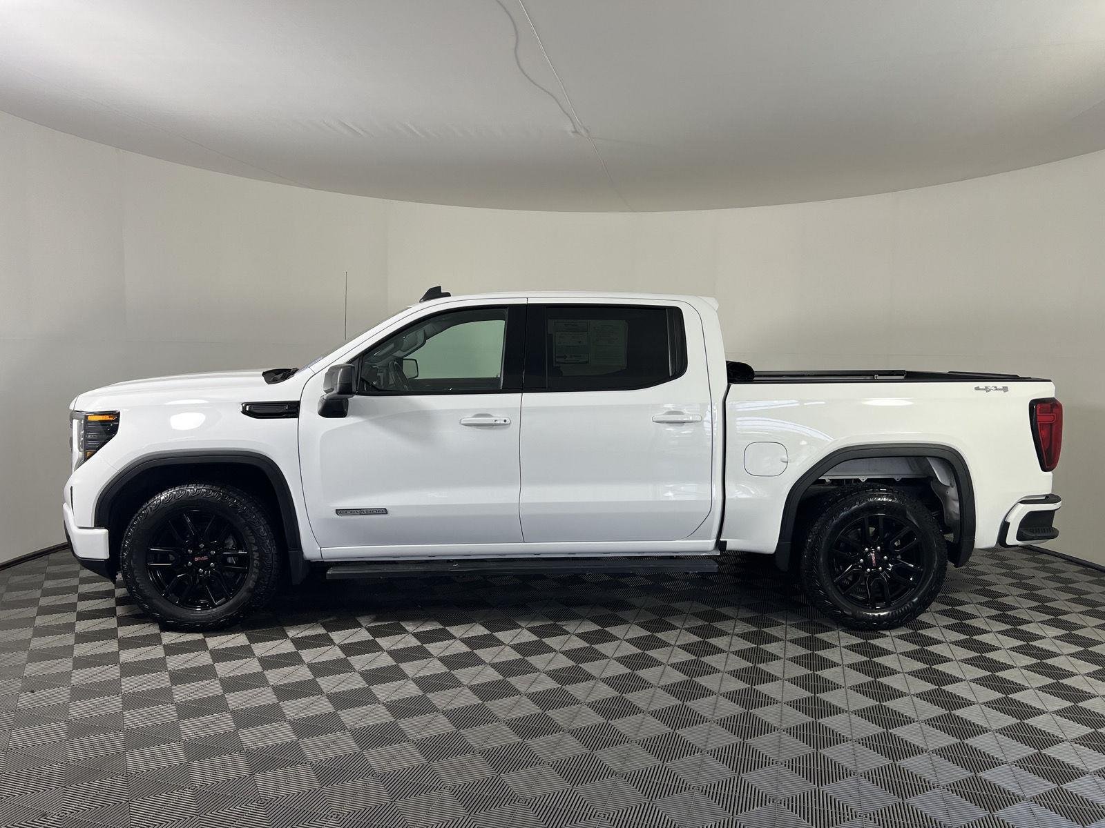 Used 2023 Summit White GMC Elevation image 6