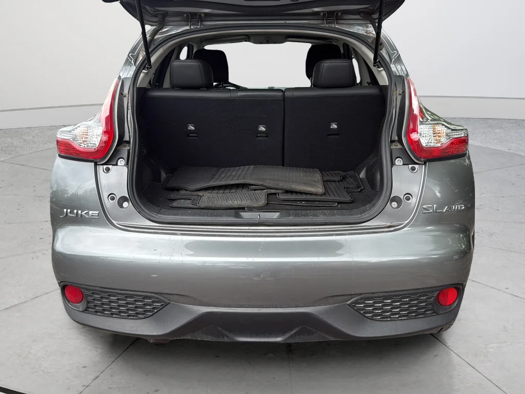 Used 2017 Gray Nissan SL image 15