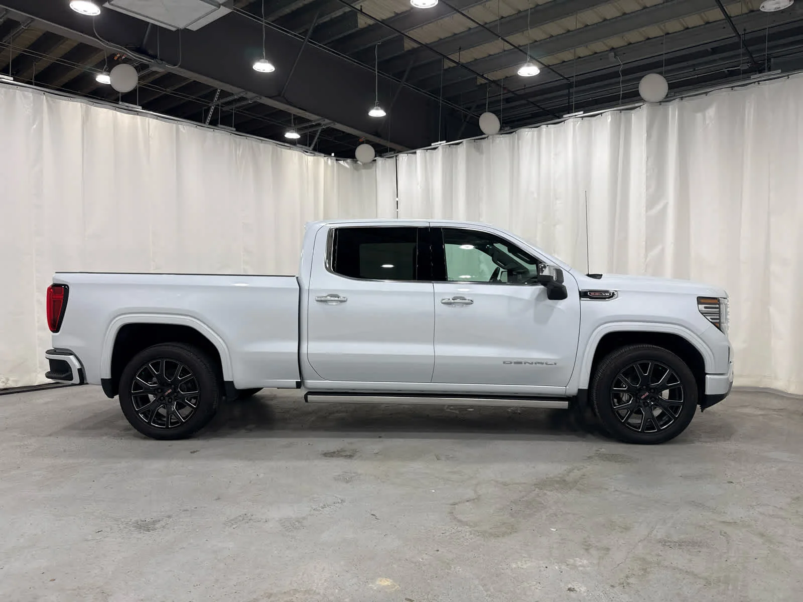 Used 2026 Glacier White Tricoat GMC Denali image 6