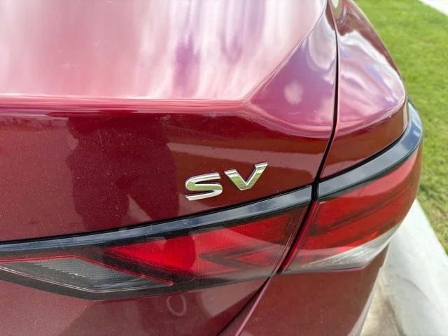 Used 2024 Red Nissan SV image 4