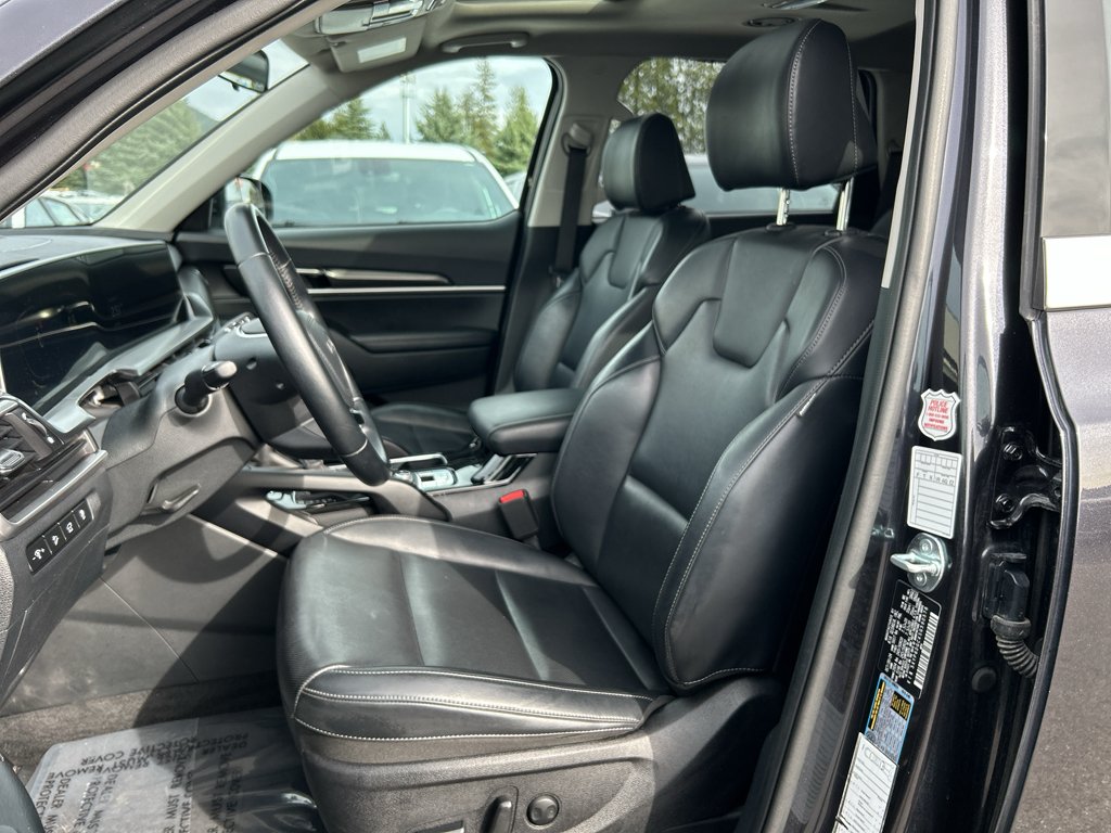 2025 Kia Telluride S - Photo 12