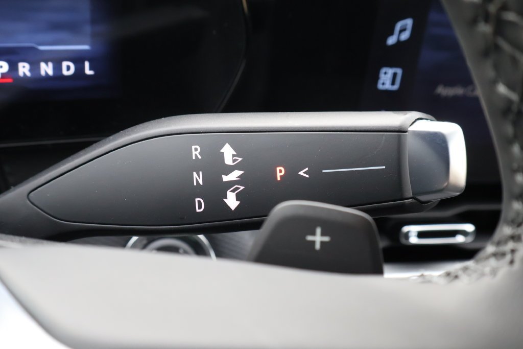 2027 Chevrolet Equinox LT - Photo 24