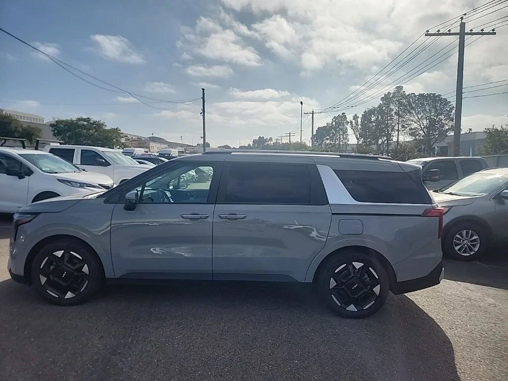 Certified Used 2025 White Kia EX image 10