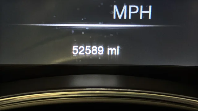 Used 2021 Crystal Metallic Jeep Limited image 10