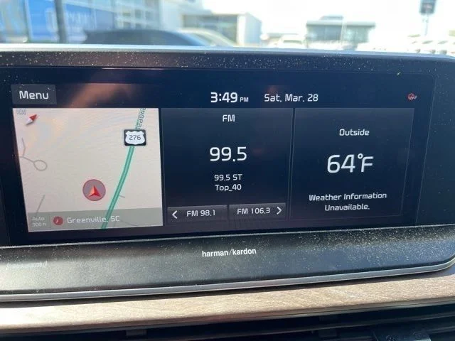 Used 2021 Purple Kia SX image 16