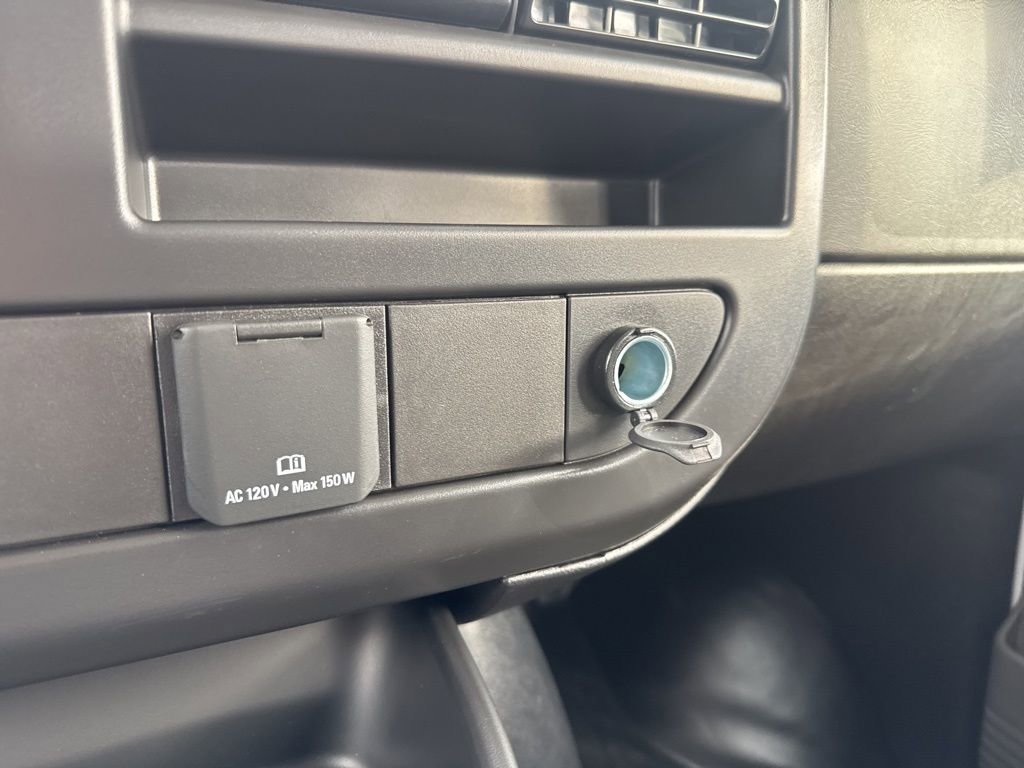 2025 Chevrolet Express Cargo Work Van - Photo 36