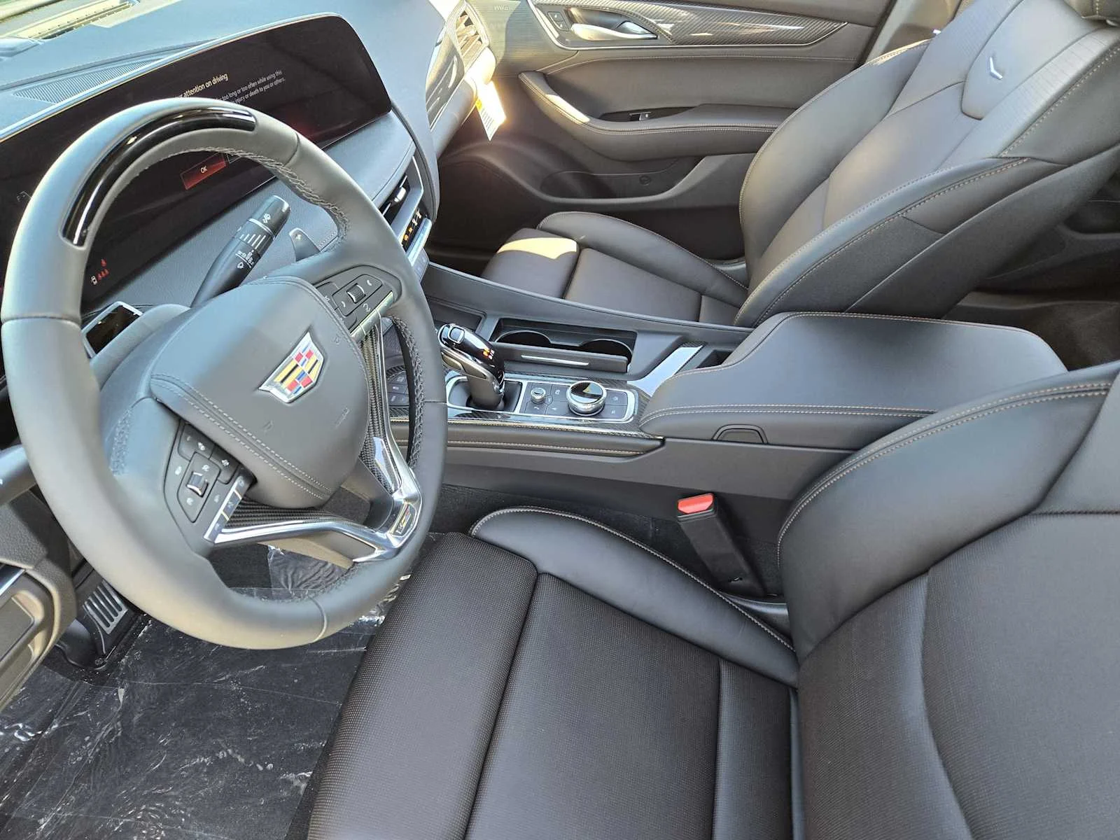New 2026 Coastal Blue Metallic Cadillac V-Series image 8