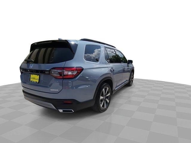 Used 2025 Gray Honda Touring image 8