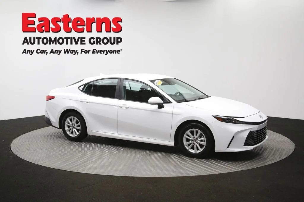 Used 2025 White Toyota LE image 47