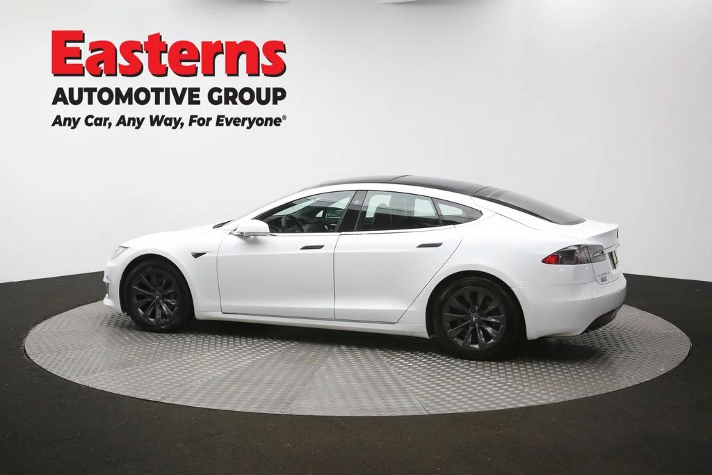 Used 2018 White Tesla 100D image 57