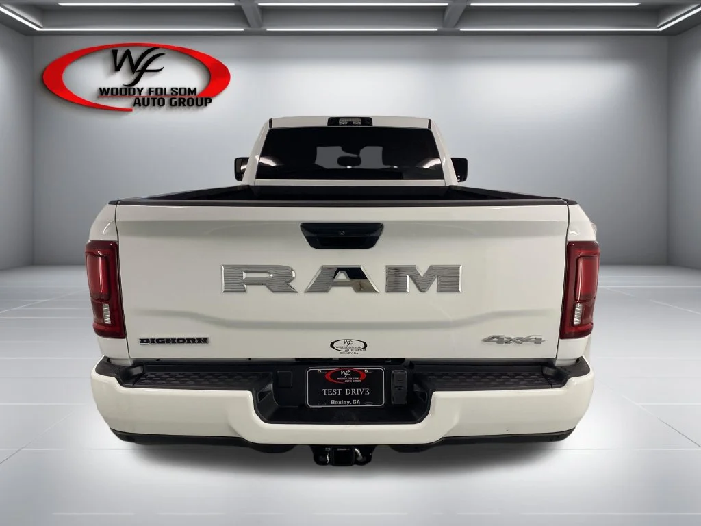 Used 2025 White Ram Big Horn image 9