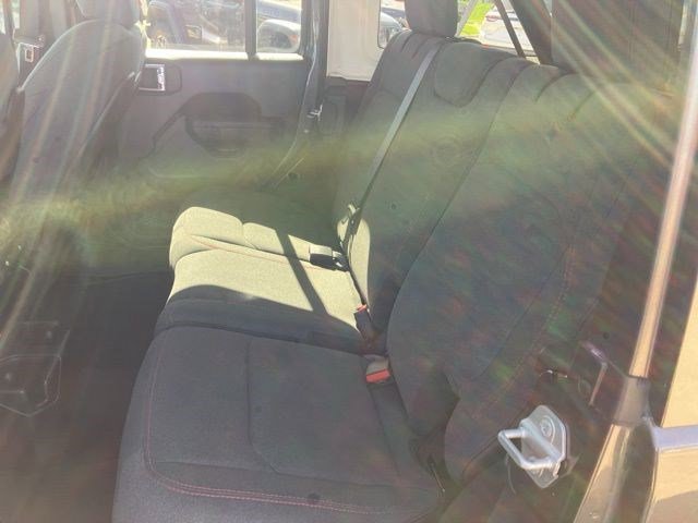 Certified Used 2025 Granite Crystal Metallic Clearcoat Jeep Rubicon image 24