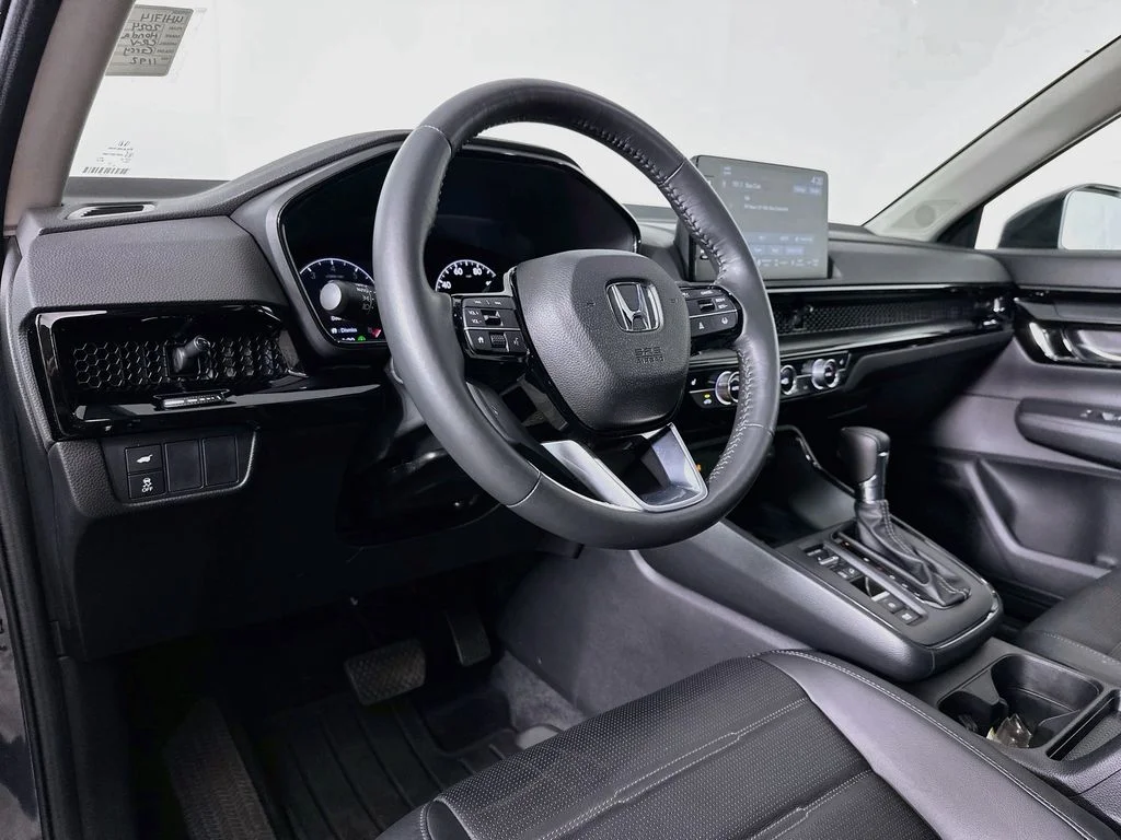 Used 2024 sparkle silver metallic Honda EX-L image 10