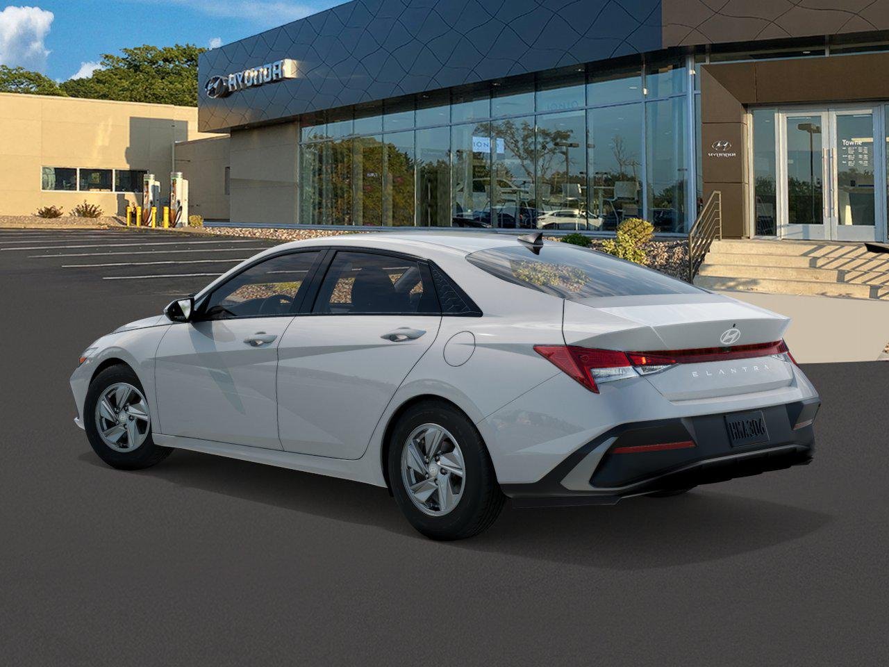 New 2026 White Hyundai SE image 5