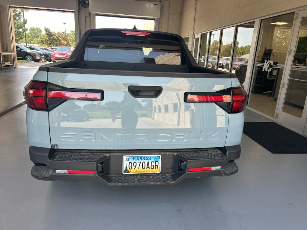 Used 2024 Blue Stone Hyundai SEL image 4