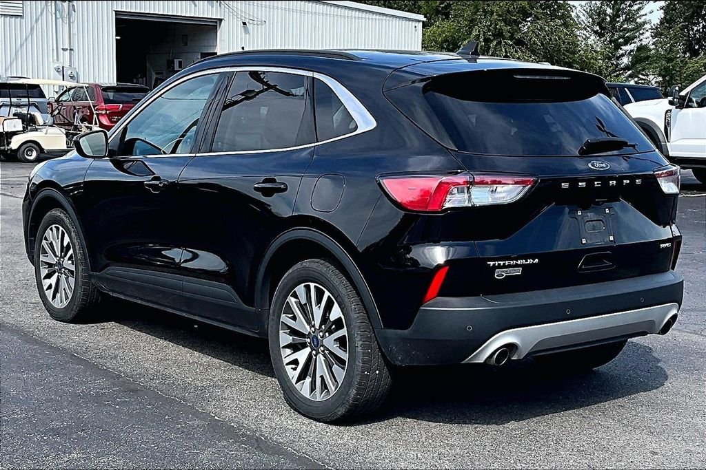 Used 2022 Black Ford Titanium image 3