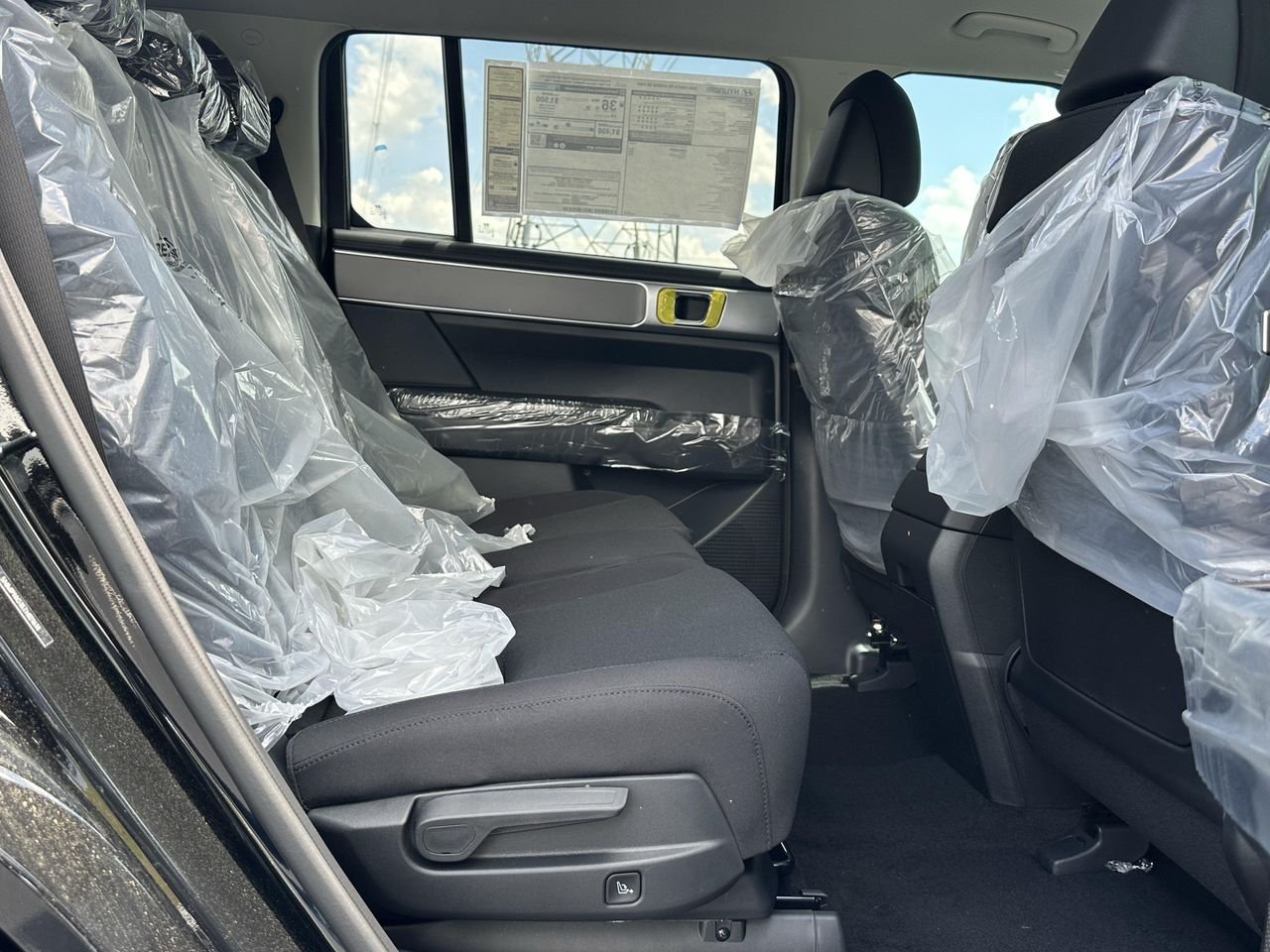 New 2026 Phantom Black Hyundai SE image 14