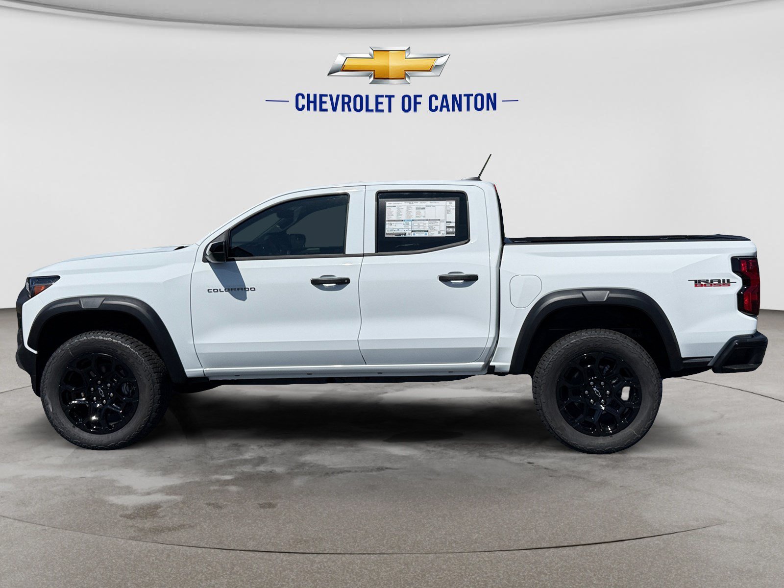 2026 Chevrolet Colorado Trail Boss - Photo 8